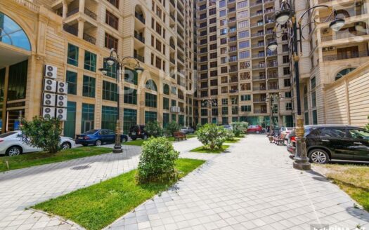 4 Room New Apartment for Sale in Baku