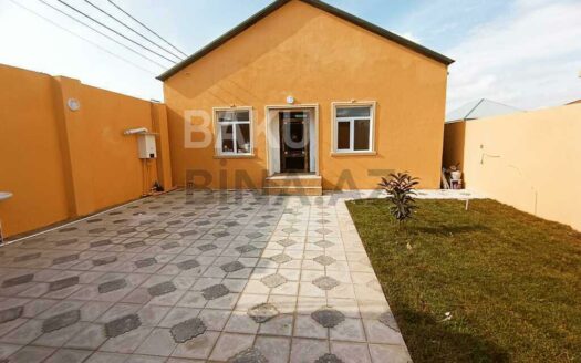 3 Room House / Villa for Sale in Baku