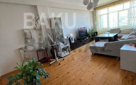 4 Room New Apartment for Sale in Baku