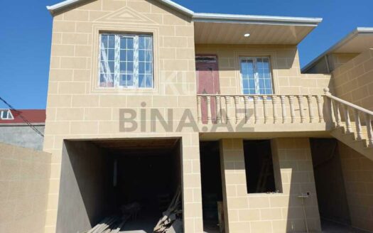 5 Room House / Villa for Sale in Baku