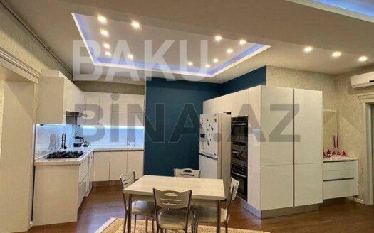 4 Room New Apartment for Sale in Baku