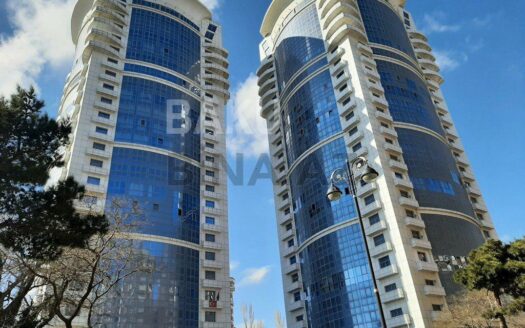 5 Room New Apartment for Sale in Baku