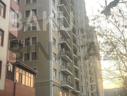 4 Room New Apartment for Sale in Baku