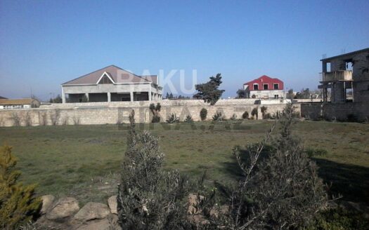 4 Room House / Villa for Sale in Baku