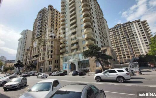 4 Room New Apartment for Sale in Baku