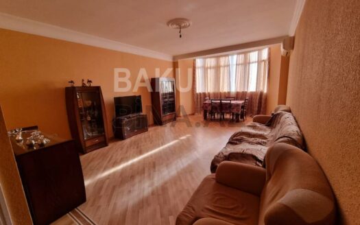 4 Room New Apartment for Sale in Baku