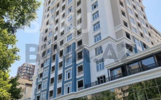 4 Room New Apartment for Sale in Baku