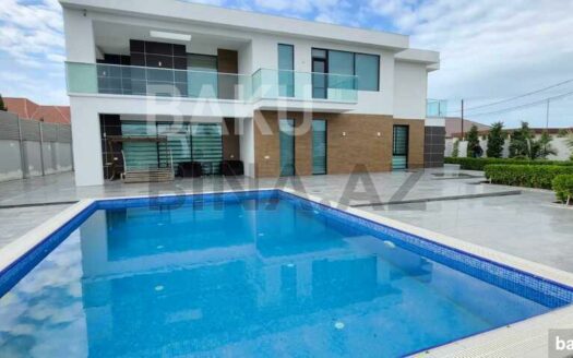 5 Room House / Villa for Sale in Baku