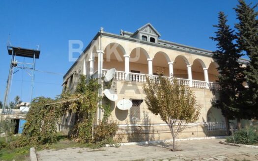 Garden for Sale in Baku