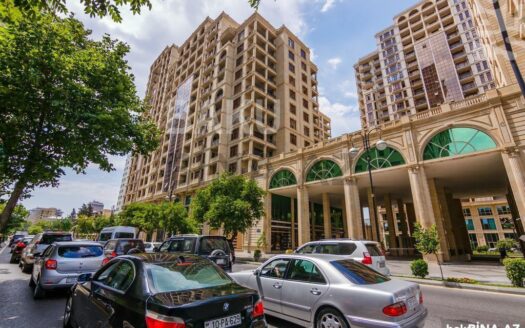 4 Room New Apartment for Sale in Baku