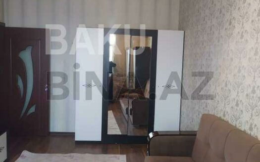 1 Room Old Apartment for Sale in Baku