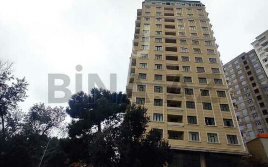 4 Room New Apartment for Sale in Baku