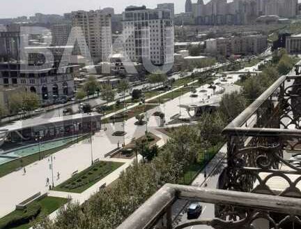 4 Room New Apartment for Sale in Baku