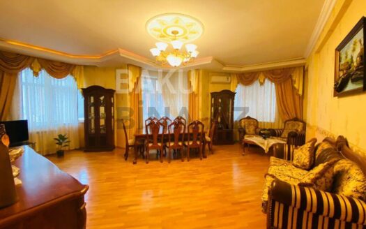 4 Room New Apartment for Sale in Baku