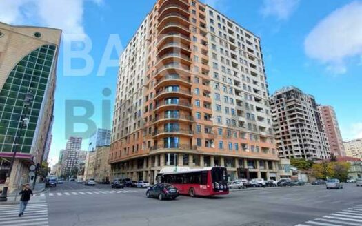 4 Room New Apartment for Sale in Baku