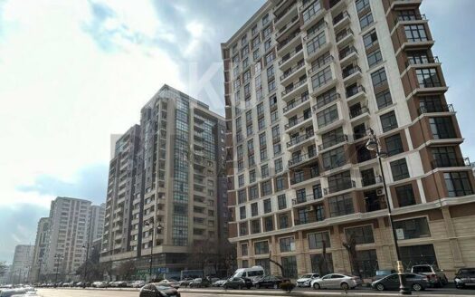 4 Room New Apartment for Sale in Baku