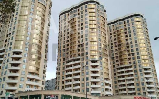 7 Room New Apartment for Sale in Baku