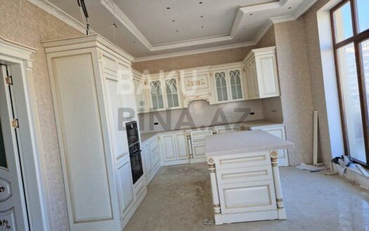 7 Room New Apartment for Sale in Baku