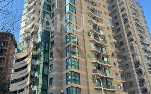 4 Room New Apartment for Sale in Baku