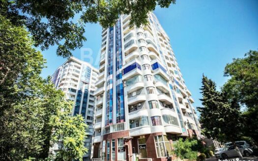 4 Room New Apartment for Sale in Baku