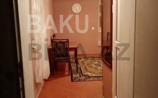 1 Room Old Apartment for Sale in Sumgait