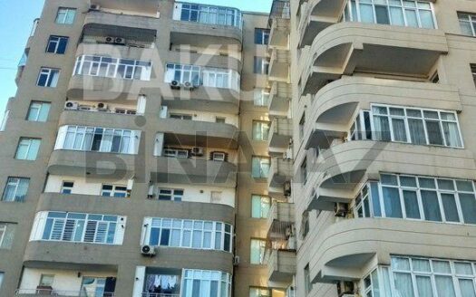 4 Room New Apartment for Sale in Baku