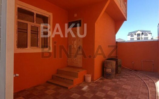 4 Room House / Villa for Sale in Khirdalan