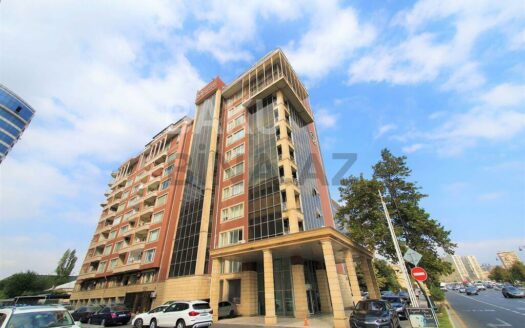 5 Room New Apartment for Sale in Baku