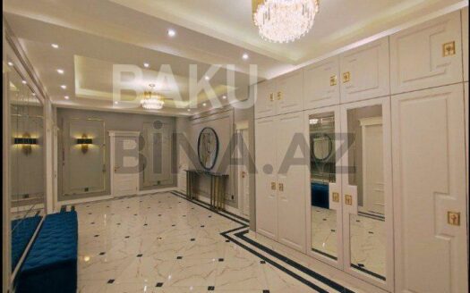 4 Room New Apartment for Sale in Baku