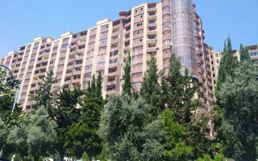 4 Room New Apartment for Sale in Baku