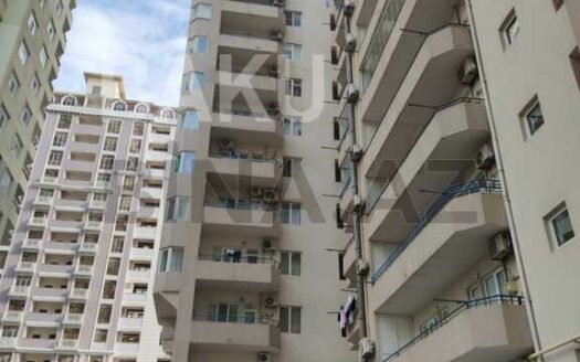 4 Room New Apartment for Sale in Baku