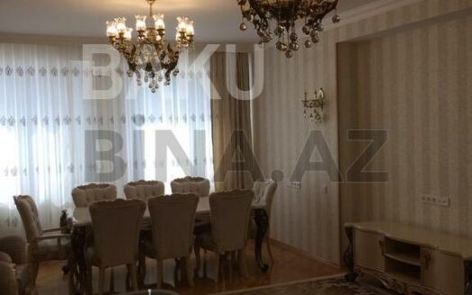 4 Room New Apartment for Sale in Baku